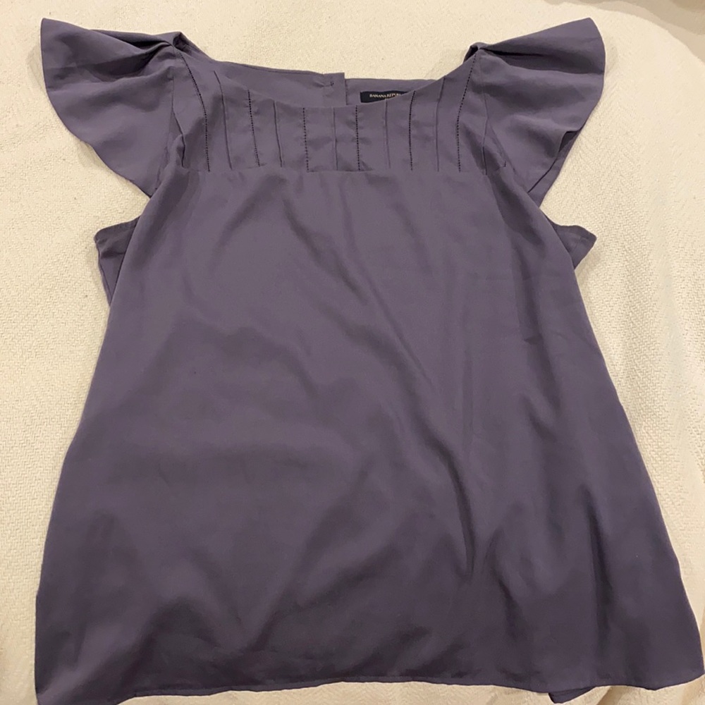 Banana Republic purple flutter sleeve top